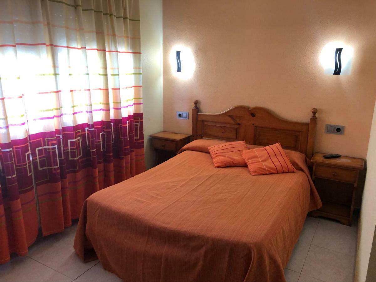 Hostal La Parrilla Monegros II Bujaraloz エクステリア 写真